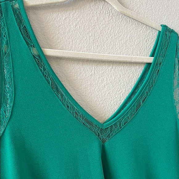 Torrid Green Lace-Trim Tank Top - Picture 2 of 5